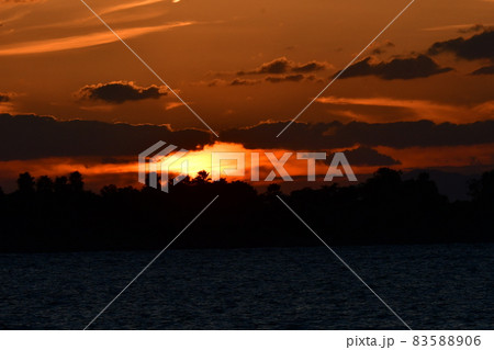 サンセット 83588906