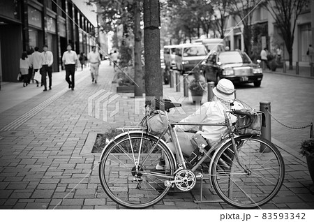 タイムスリップ 83593342