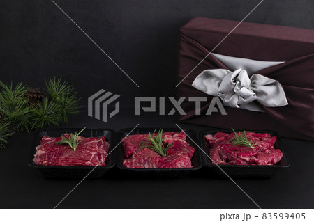 beef gift set for holidays, typical Korean holiday pack beef gift set for holidays, typical Korean holiday pack 83599405