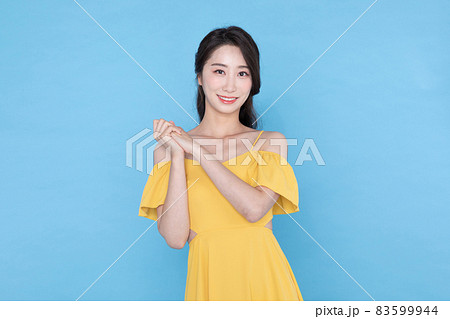 shopping event concept, Asian woman with folded hands 83599944