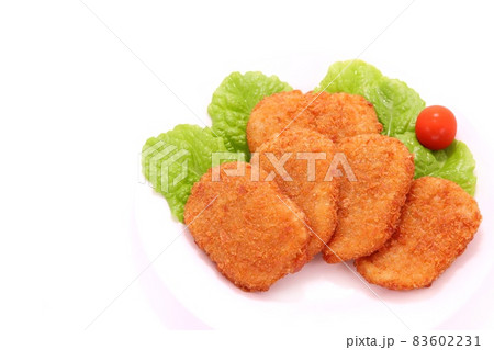 コロッケ　4枚　明るい背景 83602231
