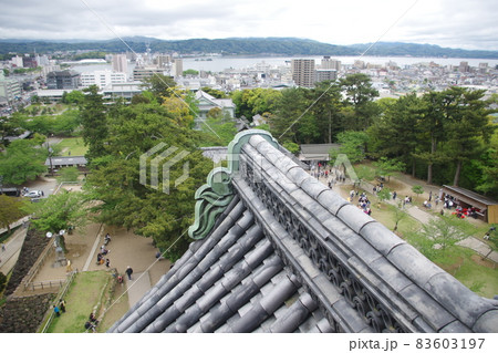 松江城　天守から宍道湖を望む 83603197