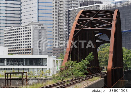 東京都中央区晴海の晴海運河を跨ぐ晴海橋梁(旧晴海鉄道橋) 83604508