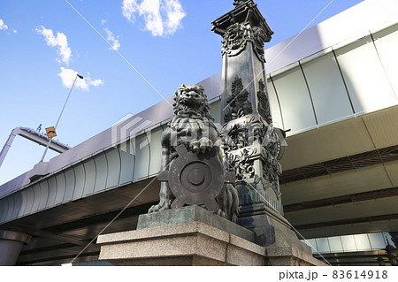 東京　日本橋の獅子像 83614918