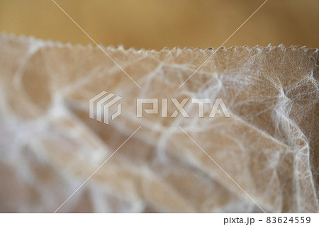 蝋引き紙のクラフト背景素材 83624559