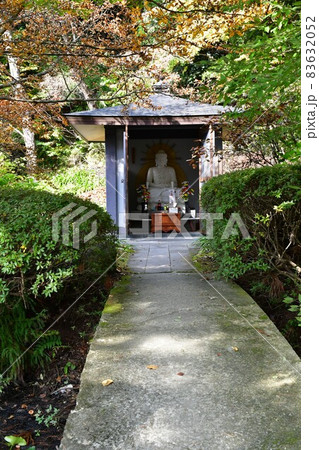 山寺　立石寺　奥の細道 83632052