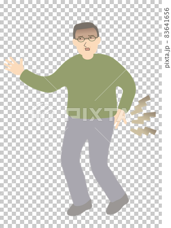 腰の痛い立っている中高年男性 83641656