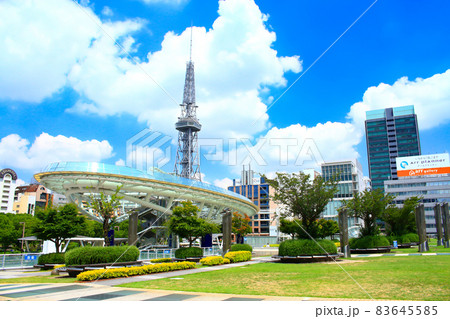 名古屋市、名古屋テレビ塔とオアシス21の風景 83645585