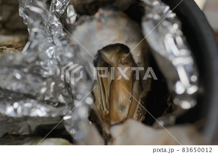 焼き牡蠣 83650012