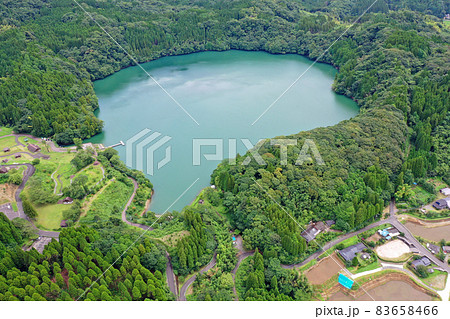 姶良市の住吉池の空撮 83658466