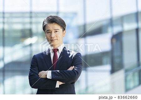 50代のビジネスマン  ポートレート　撮影協力「LINK FOREST」 83662660