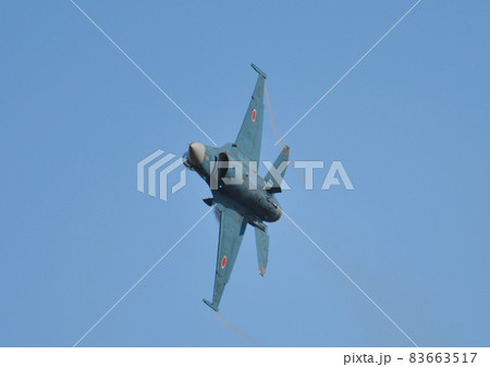 F-2戦闘機の機動飛行 83663517