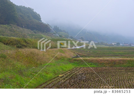 須玉町東向の里風景《北杜市》 83665253