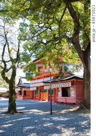 富士山本宮浅間大社　楼門　縦位置 83673021