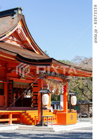 富士山本宮浅間大社　拝殿 83673559