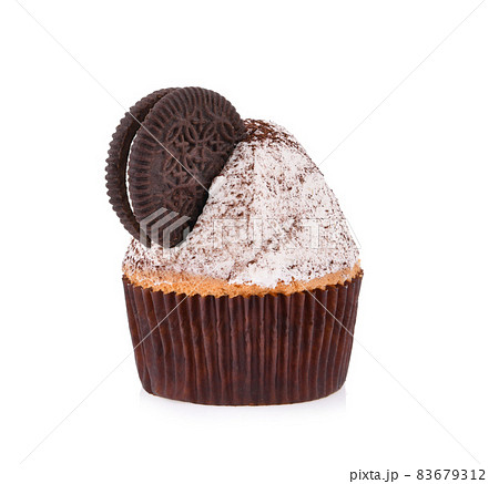 mini tasty cupcake isolated on white background 83679312