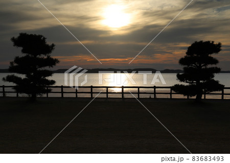 天王崎園からの霞ヶ浦夕景 83683493