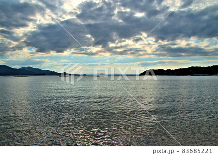 糸島の海 引津湾 風景3 糸島の海 引津湾 風景3 83685221