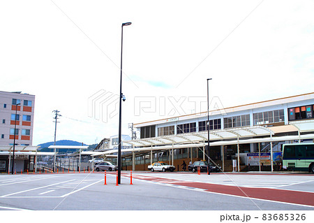 JR中央本線、土岐市駅の風景 JR中央本線、土岐市駅の風景 83685326