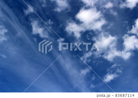 青空と雲 青空と雲 83687114