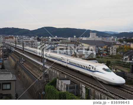 新幹線N700S　J13編成　山科付近にて 83699643