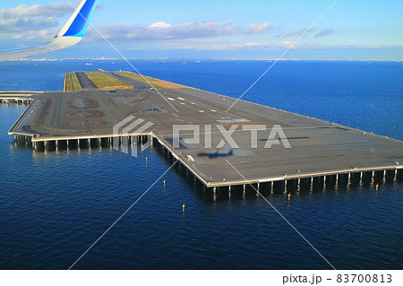 【東京都】羽田空港 D滑走路 【東京都】羽田空港 D滑走路 83700813