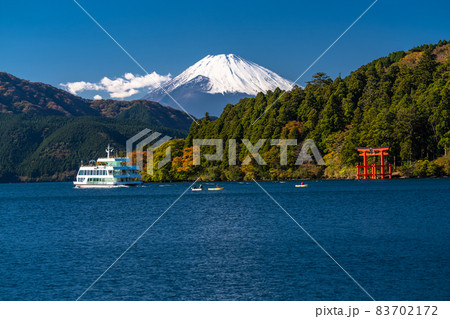《神奈川県》富士山と芦ノ湖・元箱根の風景 《神奈川県》富士山と芦ノ湖・元箱根の風景 83702172