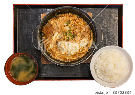 Set of Loin Katsudon with egg, focus selective Set of Loin Katsudon with egg, focus selective 83702834