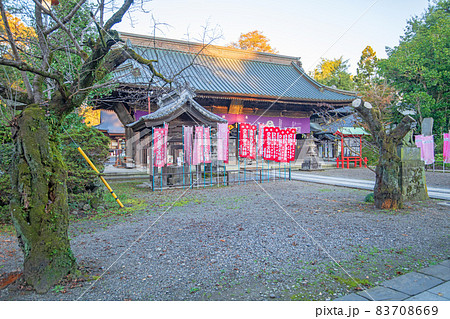 妻沼聖天山 歓喜院 境内 仁王門 秋風景 妻沼聖天山 歓喜院 境内 仁王門 秋風景 83708669