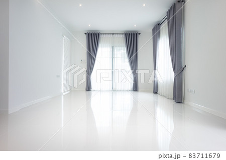 Empty room for background. 83711679