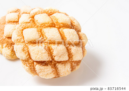 焼きたて美味しいメロンパン 焼きたて美味しいメロンパン 83716544