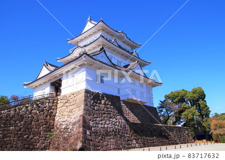 青空と小田原城 青空と小田原城 83717632