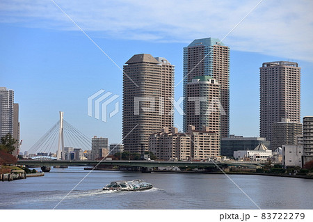 東京のビル、マンション群 (中央区) 東京のビル、マンション群 (中央区) 83722279