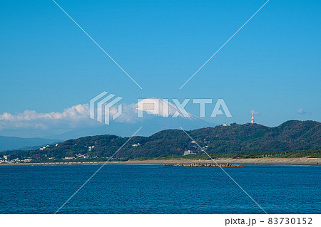 平塚新港から見る富士山 83730152