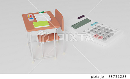 平面上に置かれたミニチュアのスクールデスクと電卓 平面上に置かれたミニチュアのスクールデスクと電卓 83731283