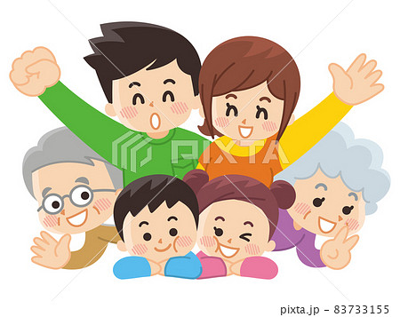 笑顔で手を振る三世代家族 83733155