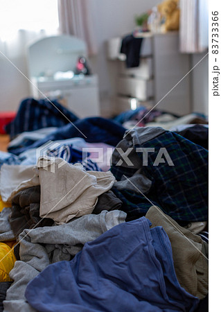 断捨離　衣替え 83733366