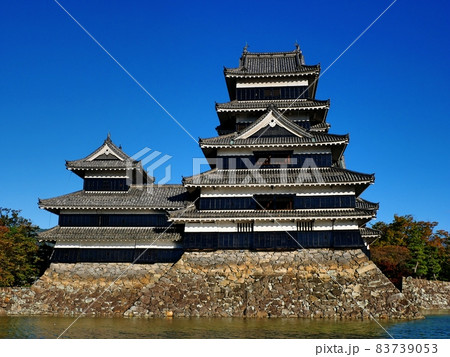 松本城天守(西側正面) 83739053