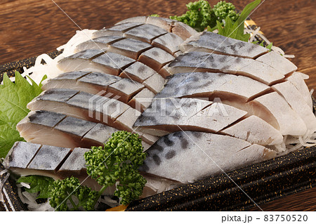 宮城県産 しめさば (金華さば) 宮城県産 しめさば (金華さば) 83750520