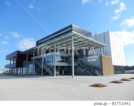 双葉町産業交流センターの全景 83751041