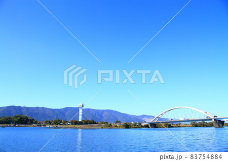 岐阜県海津市、長良川と水の緑の舘・展望タワー周辺の風景 83754884