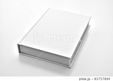 本 書籍 ブック 白い本 本素材 本イメージ モノクローム色調 本 書籍 ブック 白い本 本素材 本イメージ モノクローム色調 83757894