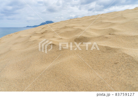 鳥取砂丘 83759127