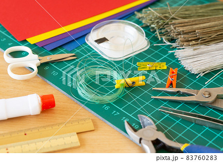 工作グッズいろいろ　ハンドクラフト　材料　図工　手作り 83760283