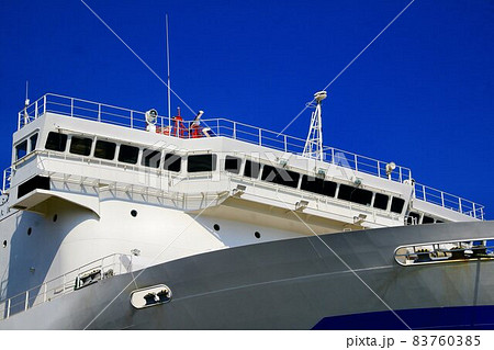 太平洋を渡り北海道へ… 大洗港と苫小牧港を結ぶ大型フェリー 83760385