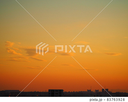 夕暮れの空 夕暮れの空 83763928