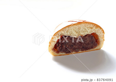 あんパンの断面 83764091