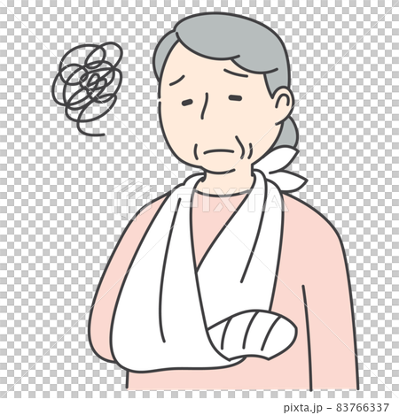腕を骨折し包帯をしているシニア女性 83766337