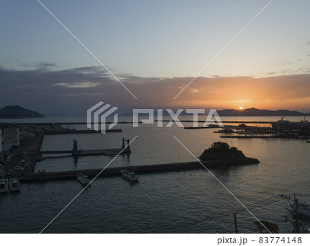 長崎県五島市 福江島の夜明け / Fukue Island, Goto, Japan 83774148