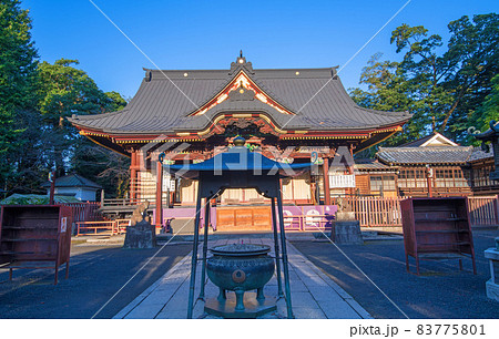 妻沼聖天山　歓喜院　本殿　秋の季節 83775801